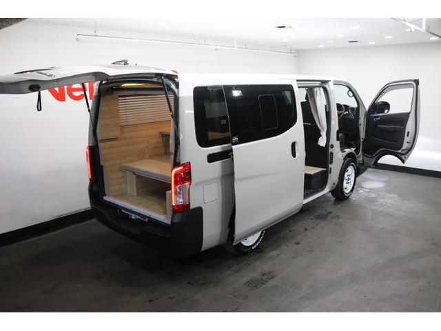 キャラバン グランドプレミアムＧＸ　マイルーム　新車保証継承付　跳ね上げベッド　ロールスクリーン　カスタマイズブラインド　ＡＣ１００Ｖ出力コンセント　スマートルームミラー　社外アルパインナビ　フルセグ　全周囲カメラ　社外ドラレコ　ＥＴＣ（39枚目）