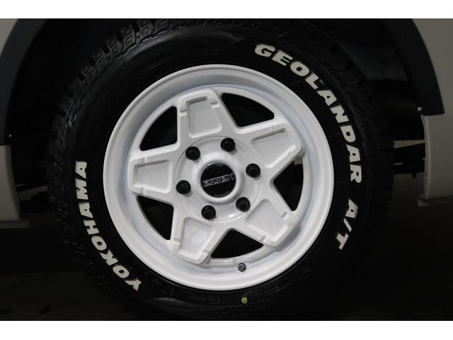 キャラバン グランドプレミアムＧＸ　マイルーム　新車保証継承付　跳ね上げベッド　ロールスクリーン　カスタマイズブラインド　ＡＣ１００Ｖ出力コンセント　スマートルームミラー　社外アルパインナビ　フルセグ　全周囲カメラ　社外ドラレコ　ＥＴＣ（42枚目）