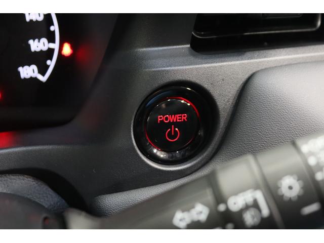 ヴェゼル ｅ：ＨＥＶ　Ｚ　新車保証継承付　ディスプレイオーディオ　バックカメラ　レーダークルーズコントロール　クリアランスソナー　衝突被害軽減　踏み間違い防止　ＢＳＭ　ワイヤレス充電　シートヒーター　パワーバックドア　１８ＡＷ（30枚目）