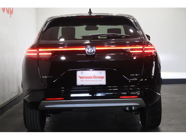 ヴェゼル ｅ：ＨＥＶ　Ｚ　新車保証継承付　ディスプレイオーディオ　バックカメラ　レーダークルーズコントロール　クリアランスソナー　衝突被害軽減　踏み間違い防止　ＢＳＭ　ワイヤレス充電　シートヒーター　パワーバックドア　１８ＡＷ（38枚目）