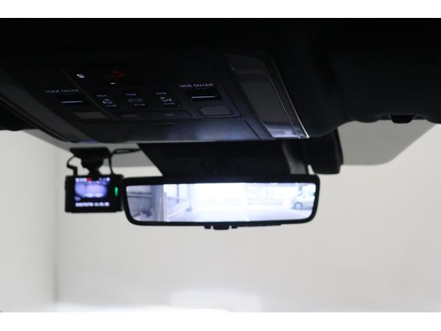 ヴェルファイアハイブリッド Ｚ　プレミア　新車保証継承付　ワンオーナー　モデリスタエアロ　後席モニター　デジタルインナーミラー　本革　メモリーナビ　フルセグ　全周囲カメラ　セーフティセンス　アドバンスドパーク　ユニバーサルステップ　１９ＡＷ（18枚目）