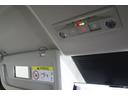 ｅ－パワー　ハイウェイスターＶ　新車保証継承付　ワンオーナー　禁煙車　後席モニター　インテリジェントルームミラー　フロントプロテクター　全周囲カメラ　メモリーナビ　フルセグ　ＥＴＣ　フロアカーペットフローリングセット　１６ＡＷ（32枚目）