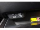 ＵＸ２５０ｈ　Ｆスポーツエモーショナルエクスプローラ　新車保証継承付　本革　サンルーフ　三眼ＬＥＤ　メモリーナビ　フルセグ　全周囲カメラ　ワイヤレス充電　レクサスセーフティ　ＥＴＣ　社外ドライブレコーダー　ベンチレーション　パワーバックドア　１８ＡＷ（31枚目）