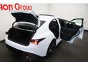 ＩＳ５００　Ｆスポーツパフォーマンス　新車保証継承付　サンルーフ　オレンジキャリパー　全周囲カメラ　メモリーナビ　フルセグ　レクサスセーフティ　ベンチレーション　シートヒーター　ＬＥＤヘッドライト　パワーバックドア　１９ＡＷ（32枚目）
