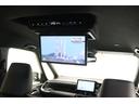 ハイブリッドＳ－Ｚ　新車保証継承付　ワンオーナー　禁煙車　後席モニター　ＣＤ・ＤＶＤデッキ　デジタルインナーミラー　快適利便パッケージ　ユニバーサルステップ　全周囲カメラ　メモリーナビ　フルセグ　パークアシスト　ドラレコ（17枚目）
