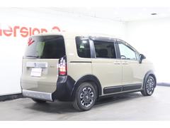 ���������ʡ������������󥪡��ʡ����ر�֡����Ҥμ֤����ƥ���ɥ桼��������ľ�����򤷤�����Τ狼��¿��ʤ��֤���·���Ƥ���ޤ��� 4