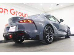 ���������ʡ������������󥪡��ʡ������Ҥμ֤����ƥ���ɥ桼��������ľ�����򤷤�����Τ狼��¿��ʤ��֤���·���Ƥ���ޤ��� 4