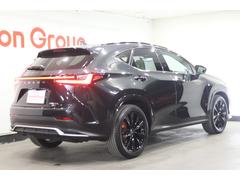 ���������ʡ������ˡ�ͥ����ʡ������Ҥμ֤����ƥ���ɥ桼��������ľ�����򤷤�����Τ狼��¿��ʤ��֤���·���Ƥ���ޤ��� 4