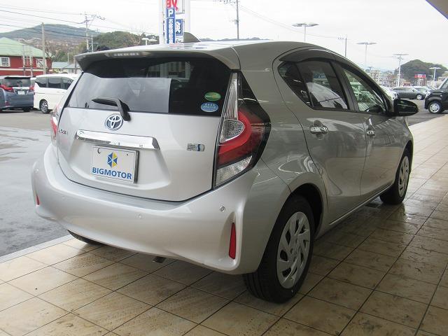 Sスタイルブラック 純正 7インチ メモリーナビ/車線逸脱防止支援システム/ETC/EBD付ABS/横滑り防止装置/アイドリングストップ/TV/エアバッグ 運転席/エアバッグ 助手席/パワーウインドウ/キーレスエントリー(3枚目)