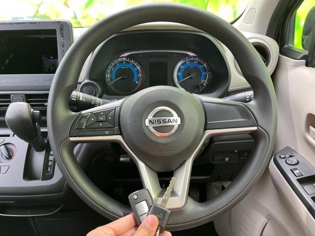 S エマージェンシーブレーキ/車線逸脱防止支援システム/EBD付ABS/横滑り防止装置/アイドリングストップ/エアバッグ 運転席/エアバッグ 助手席/エアバッグ サイド/スマートキー/パワーステアリング(18枚目)