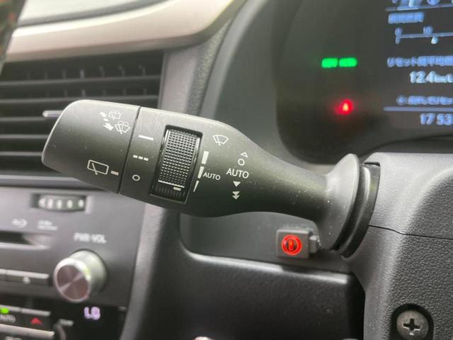 ＲＸ ＲＸ３００Ｆスポーツ　サンルーフ／保証書／純正　１１．６インチ　ＳＤナビ／衝突安全装置／シートヒーター／パノラミックビューモニター／車線逸脱防止支援システム／シート　合皮／パーキングアシスト　バックガイド　全周囲カメラ（17枚目）