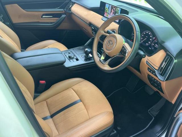 ＣＸ－６０ ４ＷＤ　ＸＤハイブリッドプレミアムスポーツ　新品タイヤ／サンルーフ／ＢＯＳＥ／保証書／ディスプレイオーディオ／衝突安全装置／シートヒーター　全席／全方位モニター／車線逸脱防止支援システム／シート　フルレザー／電動バックドア　革シート　電動シート（4枚目）