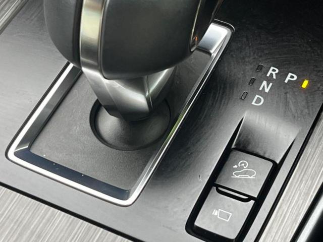 ＣＸ－６０ ４ＷＤ　ＸＤハイブリッドプレミアムスポーツ　新品タイヤ／サンルーフ／ＢＯＳＥ／保証書／ディスプレイオーディオ／衝突安全装置／シートヒーター　全席／全方位モニター／車線逸脱防止支援システム／シート　フルレザー／電動バックドア　革シート　電動シート（17枚目）