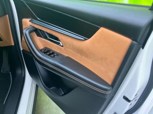 ＣＸ－６０ ４ＷＤ　ＸＤハイブリッドプレミアムスポーツ　新品タイヤ／サンルーフ／ＢＯＳＥ／保証書／ディスプレイオーディオ／衝突安全装置／シートヒーター　全席／全方位モニター／車線逸脱防止支援システム／シート　フルレザー／電動バックドア　革シート　電動シート（19枚目）