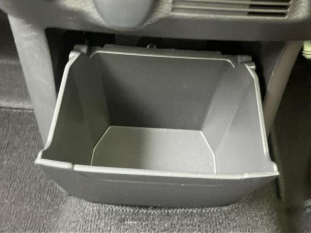 デイズ Ｓ　保証書／エマージェンシーブレーキ／車線逸脱防止支援システム／ＵＳＢジャック／ＥＢＤ付ＡＢＳ／横滑り防止装置／アイドリングストップ／禁煙車／エアバッグ　運転席／エアバッグ　助手席／エアバッグ　サイド（24枚目）
