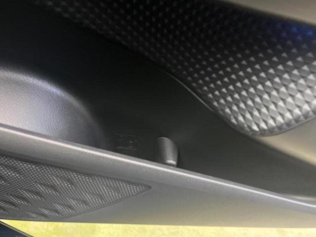 Ｃ－ＨＲ Ｇモードネロセーフティプラス　保証書／ディスプレイオーディオ８インチ／衝突安全装置／シートヒーター／全方位モニター／車線逸脱防止支援システム／シート　ハーフレザー／ヘッドランプ　ＬＥＤ／ＥＴＣ／ＥＢＤ付ＡＢＳ　衝突被害軽減システム（23枚目）