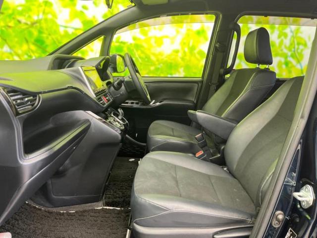 ノア ハイブリッドＳｉダブルバイビー　保証書／純正　９インチ　ＳＤナビ／フリップダウンモニター／衝突安全装置／両側電動スライドドア／シートヒーター　前席／車線逸脱防止支援システム／シート　ハーフレザー／ヘッドランプ　ＬＥＤ　バックカメラ（7枚目）