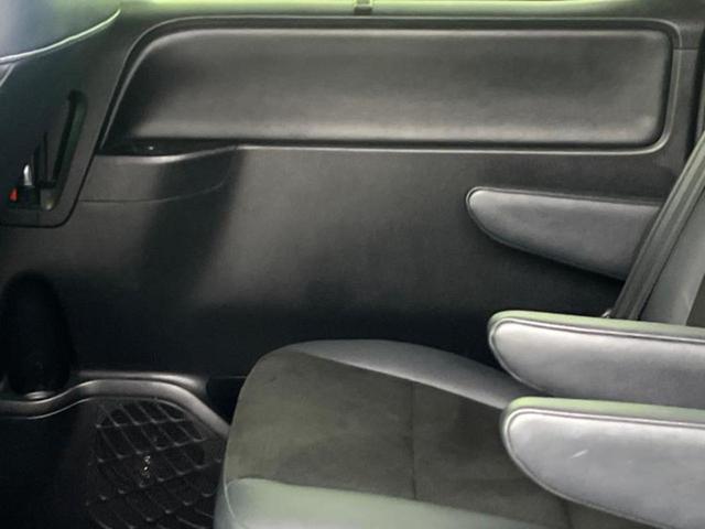 ノア ハイブリッドＳｉダブルバイビー　保証書／純正　９インチ　ＳＤナビ／フリップダウンモニター／衝突安全装置／両側電動スライドドア／シートヒーター　前席／車線逸脱防止支援システム／シート　ハーフレザー／ヘッドランプ　ＬＥＤ　バックカメラ（23枚目）