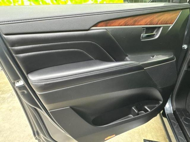 デリカD:5 4WD Gパワーパッケージ 保証書/社外 SDナビ/イーアシスト(ミツビシ)/両側電動スライドドア/シートヒーター/マルチアラウンドモニター/車線逸脱防止支援システム/電動バックドア/オートステップ/ヘッドランプ LED 4WD(11枚目)