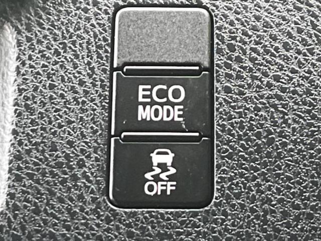 ヴォクシー ＺＳキラメキ３　新品タイヤ／純正エアロ／保証書／純正　１０インチ　ＳＤナビ／フリップダウンモニター　純正　１２．８インチ／衝突安全装置／両側電動スライドドア／車線逸脱防止支援システム／シート　ハーフレザー　フルエアロ（30枚目）