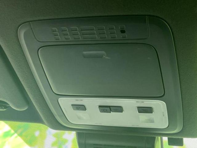 ヴォクシー ＺＳキラメキ３　新品タイヤ／純正エアロ／保証書／純正　１０インチ　ＳＤナビ／フリップダウンモニター　純正　１２．８インチ／衝突安全装置／両側電動スライドドア／車線逸脱防止支援システム／シート　ハーフレザー　フルエアロ（32枚目）