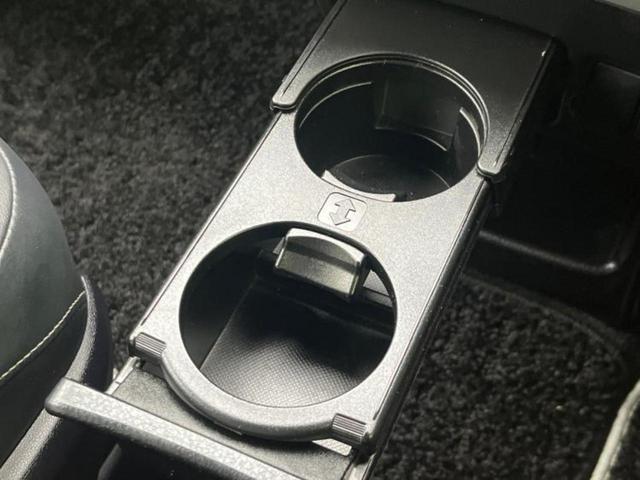 ヴォクシー ＺＳキラメキ３　新品タイヤ／純正エアロ／保証書／純正　１０インチ　ＳＤナビ／フリップダウンモニター　純正　１２．８インチ／衝突安全装置／両側電動スライドドア／車線逸脱防止支援システム／シート　ハーフレザー　フルエアロ（36枚目）