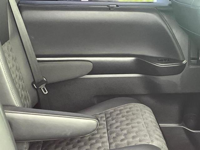 ヴォクシー S-Z 新品タイヤ/保証書/ディスプレイオーディオ+ナビ10インチ/フリップダウンモニター 純正 12.8インチ/衝突安全装置/両側電動スライドドア/シートヒーター/車線逸脱防止支援システム バックカメラ(22枚目)