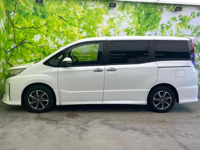 ノア Siダブルバイビー2 新品タイヤ/社外 11インチ SDナビ/フリップダウンモニター/トヨタセーフティセンス/両側電動スライドドア/車線逸脱防止支援システム/シート ハーフレザー/ドライブレコーダー 前後 バックカメラ(2枚目)