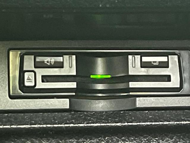 ノア Siダブルバイビー2 新品タイヤ/社外 11インチ SDナビ/フリップダウンモニター/トヨタセーフティセンス/両側電動スライドドア/車線逸脱防止支援システム/シート ハーフレザー/ドライブレコーダー 前後 バックカメラ(18枚目)