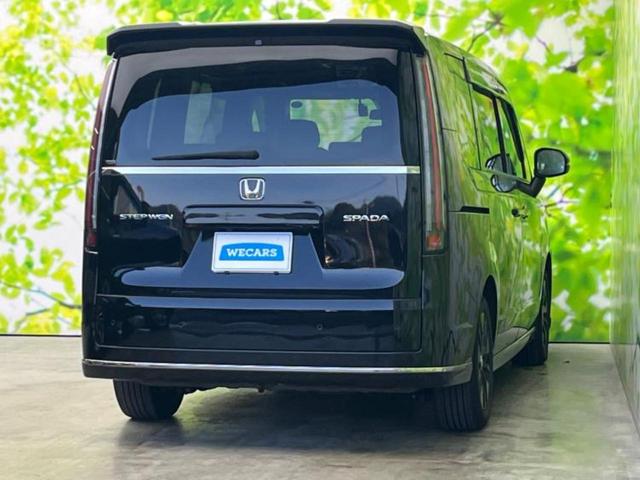 ステップワゴン スパーダ　新品タイヤ／保証書／純正　１０インチ　ＳＤナビ／フリップダウンモニター／衝突安全装置／両側電動スライドドア／車線逸脱防止支援システム／シート　ハーフレザー／電動バックドア／ヘッドランプ　ＬＥＤ　ＥＴＣ（3枚目）