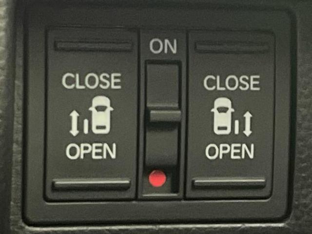 ステップワゴン スパーダ　新品タイヤ／保証書／純正　１０インチ　ＳＤナビ／フリップダウンモニター／衝突安全装置／両側電動スライドドア／車線逸脱防止支援システム／シート　ハーフレザー／電動バックドア／ヘッドランプ　ＬＥＤ　ＥＴＣ（27枚目）