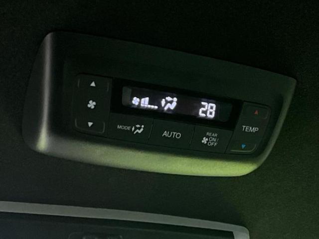 ステップワゴン スパーダ　新品タイヤ／保証書／純正　１０インチ　ＳＤナビ／フリップダウンモニター／衝突安全装置／両側電動スライドドア／車線逸脱防止支援システム／シート　ハーフレザー／電動バックドア／ヘッドランプ　ＬＥＤ　ＥＴＣ（39枚目）