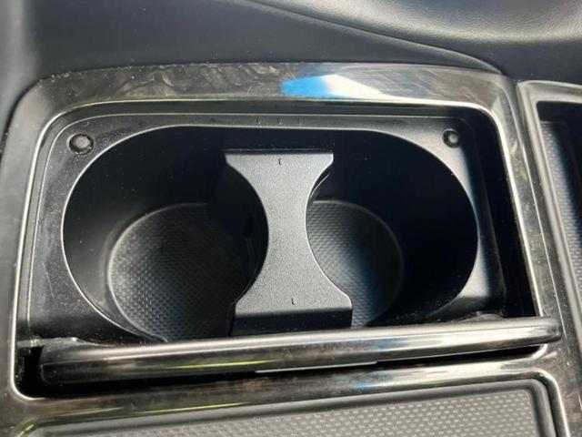 ヴェルファイア Ｚ　Ｇエディション　サンルーフ／保証書／社外　１１インチ　ＳＤナビ／フリップダウンモニター　社外　１２．８インチ／両側電動スライドドア／シート　ハーフレザー／電動バックドア／ヘッドランプ　ＬＥＤ　バックカメラ　電動シート（33枚目）