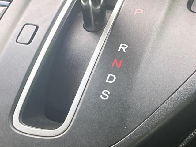 フリード クロスターホンダセンシング　新品タイヤ／保証書／社外　８インチ　ＳＤナビ／ホンダセンシング／両側電動スライドドア／車線逸脱防止支援システム／ドライブレコーダー　社外／ヘッドランプ　ＬＥＤ／Ｂｌｕｅｔｏｏｔｈ接続／ＥＴＣ　ドラレコ（17枚目）