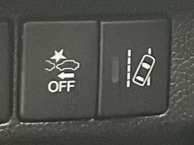 フリード クロスターホンダセンシング　新品タイヤ／保証書／社外　８インチ　ＳＤナビ／ホンダセンシング／両側電動スライドドア／車線逸脱防止支援システム／ドライブレコーダー　社外／ヘッドランプ　ＬＥＤ／Ｂｌｕｅｔｏｏｔｈ接続／ＥＴＣ　ドラレコ（28枚目）