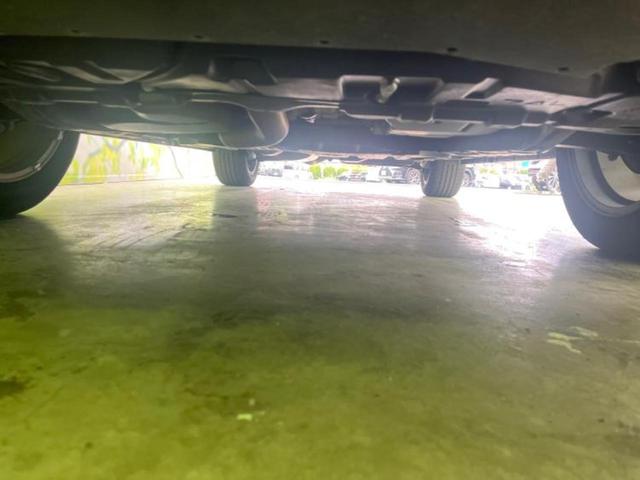 ＲＸ ４ＷＤ　ＲＸ２００ｔ　Ｆスポーツ　サンルーフ／純正エアロ／保証書／純正　ＳＤナビ／プリクラッシュセーフティ／シートヒーター　全席／車線逸脱防止支援システム／シート　フルレザー／電動バックドア／ヘッドランプ　ＬＥＤ　革シート　フルエアロ（40枚目）