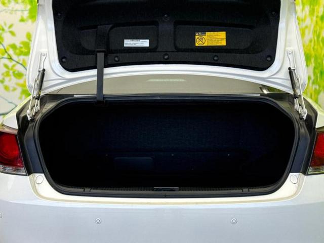 クラウンハイブリッド ハイブリッドアスリートSブラックスタイル 保証書/純正 SDナビ/シートヒーター/シート フルレザー/パーキングアシスト バックガイド/ヘッドランプ LED/ETC/EBD付ABS/横滑り防止装置/アイドリングストップ 革シート バックカメラ(8枚目)