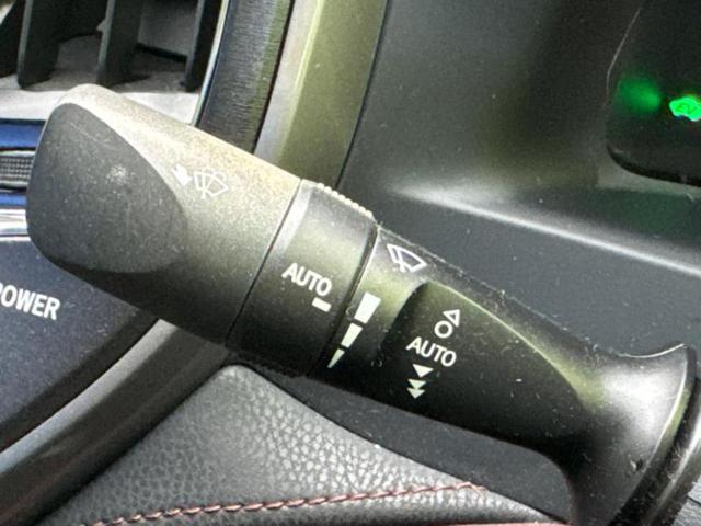 クラウンハイブリッド ハイブリッドアスリートSブラックスタイル 保証書/純正 SDナビ/シートヒーター/シート フルレザー/パーキングアシスト バックガイド/ヘッドランプ LED/ETC/EBD付ABS/横滑り防止装置/アイドリングストップ 革シート バックカメラ(16枚目)