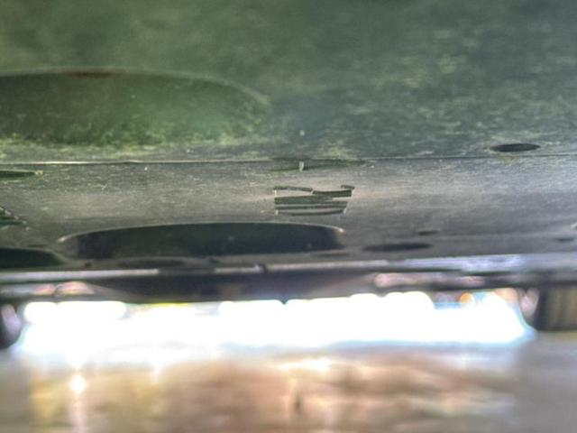 クラウンハイブリッド ハイブリッドアスリートSブラックスタイル 保証書/純正 SDナビ/シートヒーター/シート フルレザー/パーキングアシスト バックガイド/ヘッドランプ LED/ETC/EBD付ABS/横滑り防止装置/アイドリングストップ 革シート バックカメラ(39枚目)