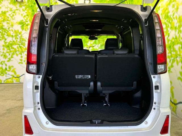 ノア Siダブルバイビー 純正 9インチ SDナビ/フリップダウンモニター/衝突安全装置/両側電動スライドドア/車線逸脱防止支援システム/シート ハーフレザー/ヘッドランプ LED/ETC/EBD付ABS/横滑り防止装置(8枚目)