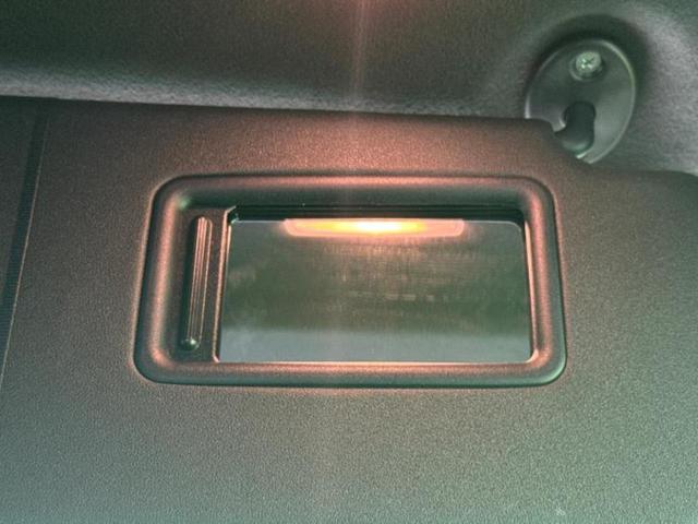 ノア Siダブルバイビー 純正 9インチ SDナビ/フリップダウンモニター/衝突安全装置/両側電動スライドドア/車線逸脱防止支援システム/シート ハーフレザー/ヘッドランプ LED/ETC/EBD付ABS/横滑り防止装置(32枚目)