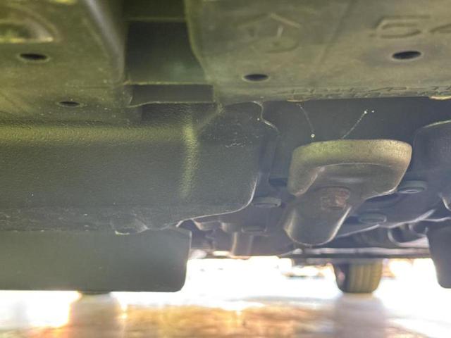 ノア Siダブルバイビー 純正 9インチ SDナビ/フリップダウンモニター/衝突安全装置/両側電動スライドドア/車線逸脱防止支援システム/シート ハーフレザー/ヘッドランプ LED/ETC/EBD付ABS/横滑り防止装置(42枚目)