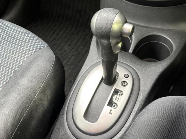 ノート Ｘ　ＤＩＧ－Ｓエマブレパッケージ　新品タイヤ／保証書／純正　ＳＤナビ／衝突安全装置／車線逸脱防止支援システム／ＥＴＣ／ＥＢＤ付ＡＢＳ／横滑り防止装置／アイドリングストップ／バックモニター／地上波デジタルチューナー／エアバッグ　運転席（16枚目）