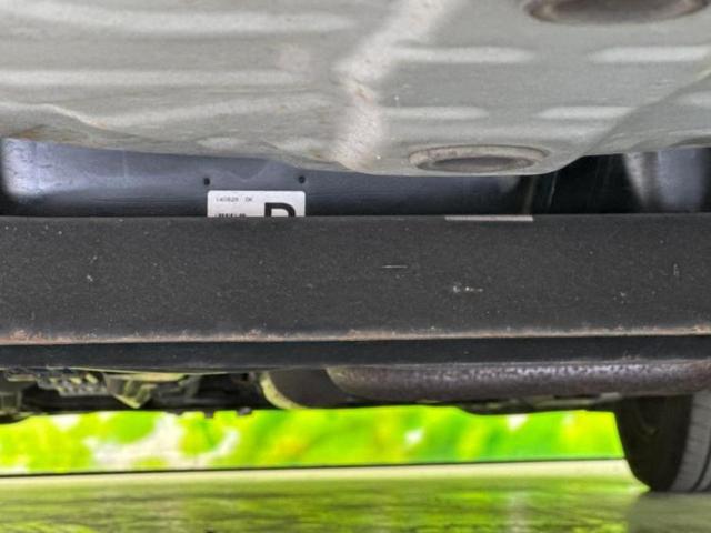 ノート Ｘ　ＤＩＧ－Ｓエマブレパッケージ　新品タイヤ／保証書／純正　ＳＤナビ／衝突安全装置／車線逸脱防止支援システム／ＥＴＣ／ＥＢＤ付ＡＢＳ／横滑り防止装置／アイドリングストップ／バックモニター／地上波デジタルチューナー／エアバッグ　運転席（37枚目）