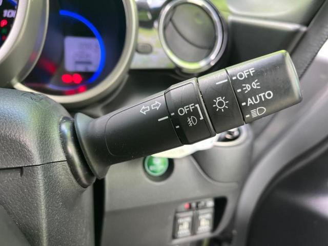 Ｎ－ＢＯＸカスタム Ｇ　ＳＳパッケージ　純正　ＳＤナビ／両側電動スライドドア／ドライブレコーダー　社外／ヘッドランプ　ＨＩＤ／Ｂｌｕｅｔｏｏｔｈ接続／ＥＴＣ／ＥＢＤ付ＡＢＳ／横滑り防止装置／アイドリングストップ／バックモニター　バックカメラ（16枚目）