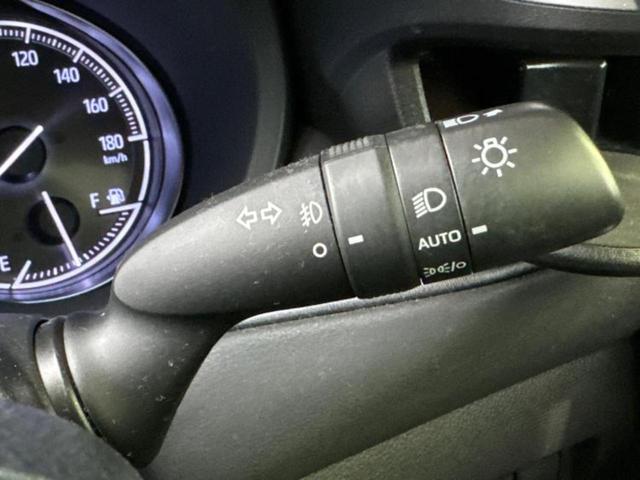 ハリアー G 保証書/ディスプレイオーディオ9インチ/デジタルインナーミラー/トヨタセーフティセンス/車線逸脱防止支援システム/シート ハーフレザー/電動バックドア/ヘッドランプ LED 衝突被害軽減システム(14枚目)