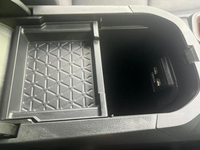 RAV4 4WDハイブリッドG 新品タイヤ/モデリスタエアロ/保証書/ディスプレイオーディオ9インチ/デジタルインナーミラー/トヨタセーフティセンス/シートヒーター 前席/車線逸脱防止支援システム/シート 合皮/電動バックドア TV(35枚目)