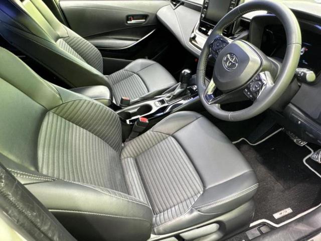 カローラツーリング ハイブリッドダブルバイビー 新品タイヤ/保証書/ディスプレイオーディオ+ナビ/トヨタセーフティセンス/車線逸脱防止支援システム/シート ハーフレザー/ヘッドランプ LED/Bluetooth接続/ETC 衝突被害軽減システム(4枚目)