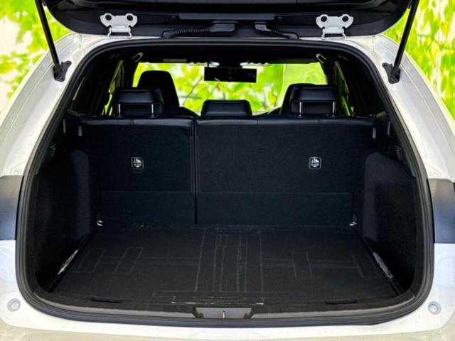 カローラツーリング ハイブリッドダブルバイビー 新品タイヤ/保証書/ディスプレイオーディオ+ナビ/トヨタセーフティセンス/車線逸脱防止支援システム/シート ハーフレザー/ヘッドランプ LED/Bluetooth接続/ETC 衝突被害軽減システム(8枚目)