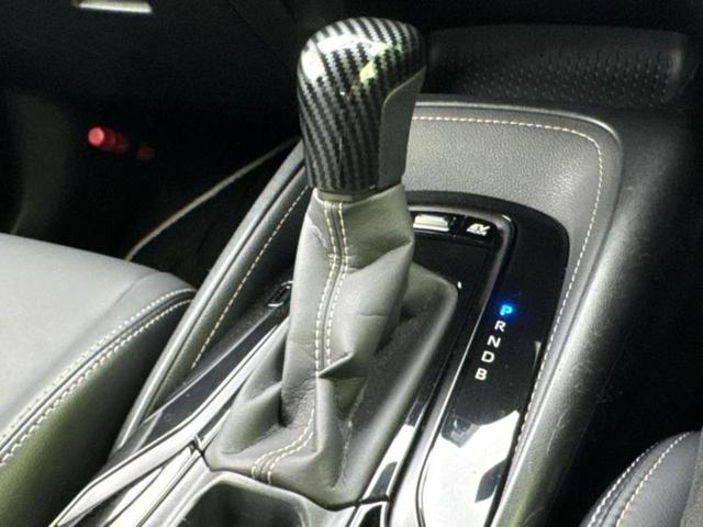 カローラツーリング ハイブリッドダブルバイビー 新品タイヤ/保証書/ディスプレイオーディオ+ナビ/トヨタセーフティセンス/車線逸脱防止支援システム/シート ハーフレザー/ヘッドランプ LED/Bluetooth接続/ETC 衝突被害軽減システム(18枚目)